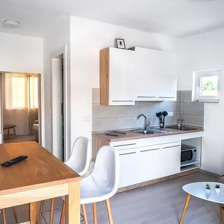 Tayla-Apartment Vodice Exterior foto