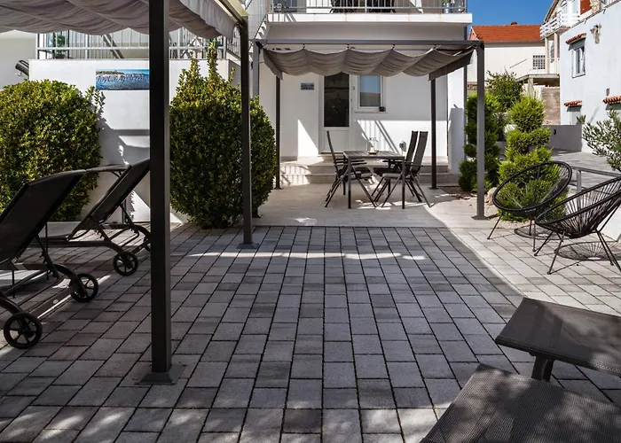 Tayla-Apartment Vodice